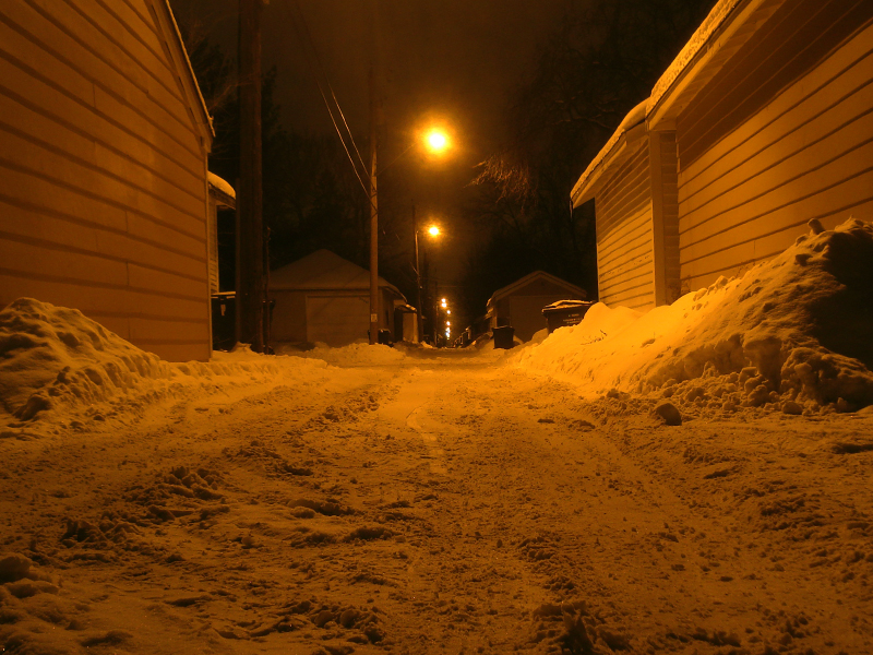alley