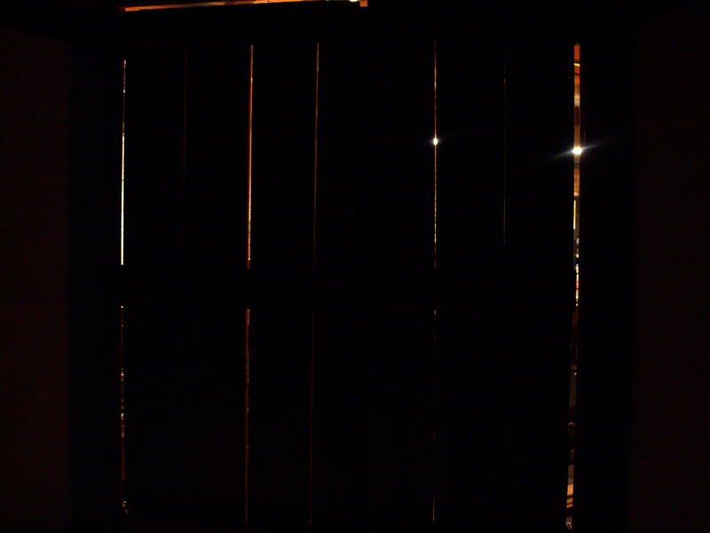 light peaking through the cracks